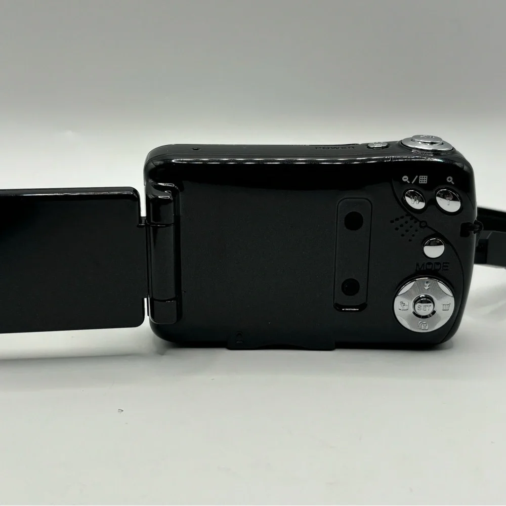 Vivitar ViviCam X018 digital camera PARTS ONLY Case Included Gifts Projects Gags